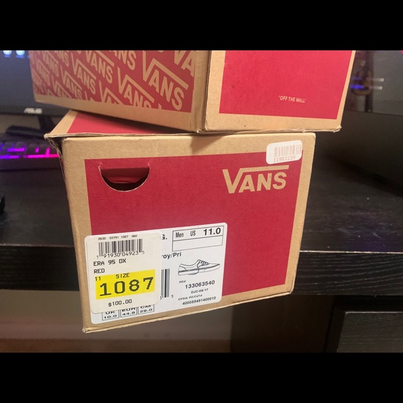 Vans x FOG Size 10.5 and 11 - Picture 3 of 6